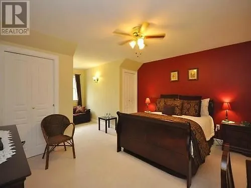 Snowflake Manor Bed & Breakfast Oakfield 4*,  Canada
