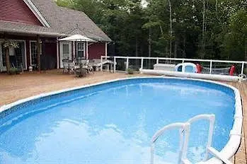 Snowflake Manor Bed & Breakfast Oakfield